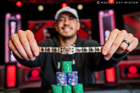 phillip hui|Another Comeback, Another Bracelet For Phillip Hui In $1.5k.